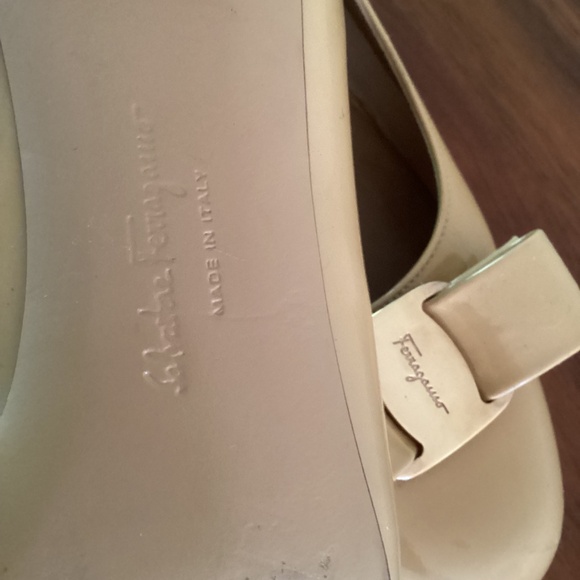 Salvatore Ferragamo flats - Picture 6 of 7